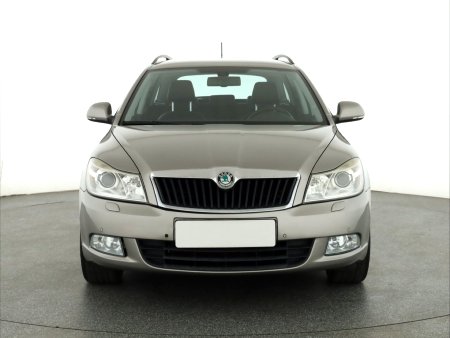Škoda Octavia, 2011 - pohled č. 2