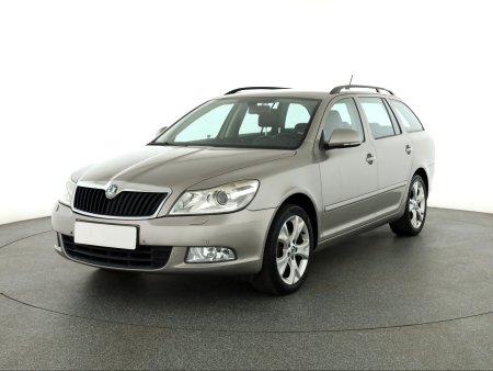 Škoda Octavia, 2011 - pohled č. 3