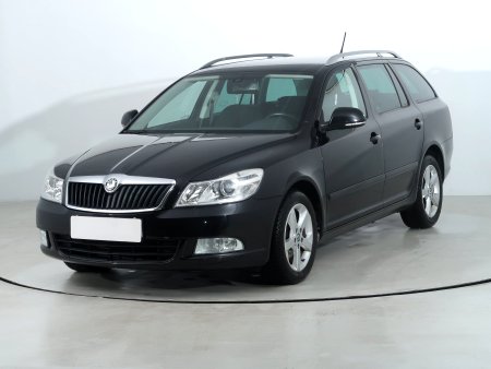 Škoda Octavia, 2012 - pohled č. 3