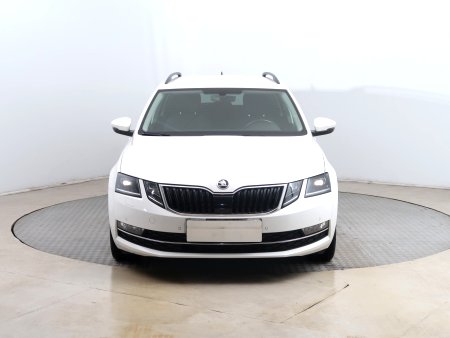 Škoda Octavia, 2018 - pohled č. 2