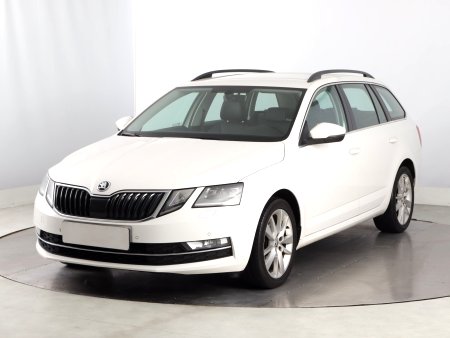 Škoda Octavia, 2018 - pohled č. 3