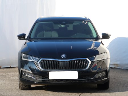 Škoda Octavia, 2020 - pohled č. 2