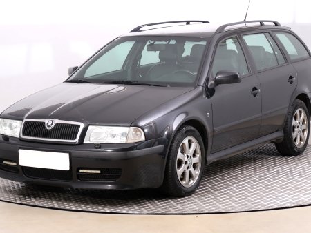 Škoda Octavia, 2004 - pohled č. 3