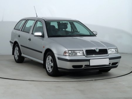 Škoda Octavia, 1998