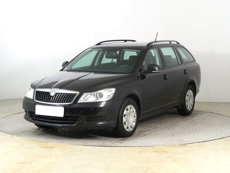 Škoda Octavia, 2012 - pohled č. 3