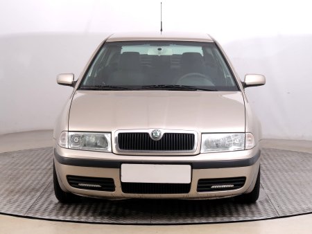 Škoda Octavia, 2004 - pohled č. 2