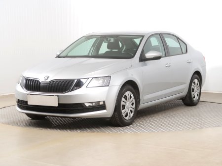Škoda Octavia, 2018 - pohled č. 3