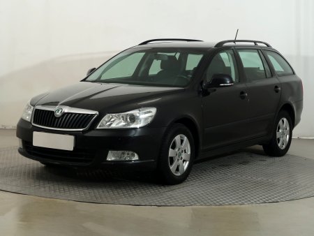 Škoda Octavia, 2012 - pohled č. 3