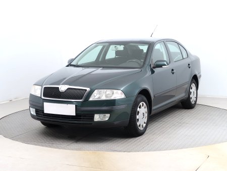 Škoda Octavia, 2008 - pohled č. 3