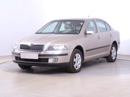 Škoda Octavia, 2004 - pohled č. 3