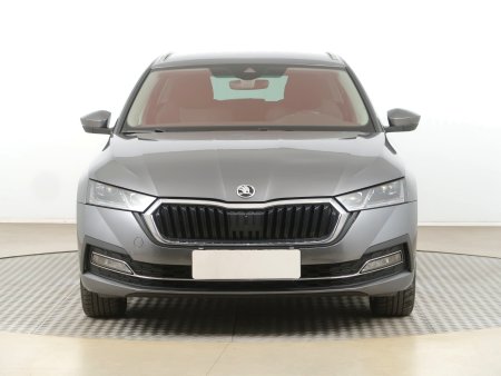 Škoda Octavia, 2022 - pohled č. 2