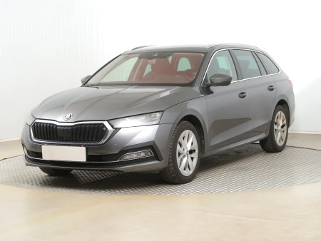 Škoda Octavia, 2022 - pohled č. 3
