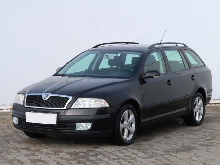 Škoda Octavia, 2008 - pohled č. 3