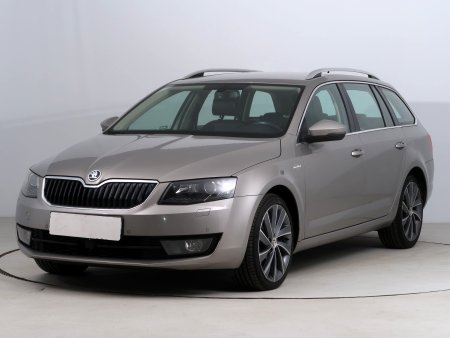 Škoda Octavia, 2015 - pohled č. 3