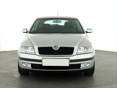 Škoda Octavia, 2006 - pohled č. 2