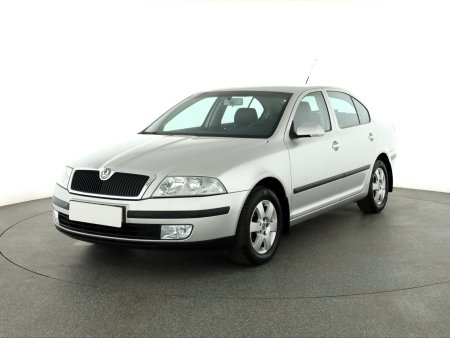 Škoda Octavia, 2006 - pohled č. 3