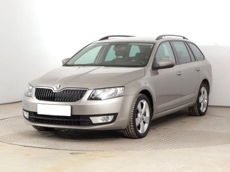 Škoda Octavia, 2013 - pohled č. 3