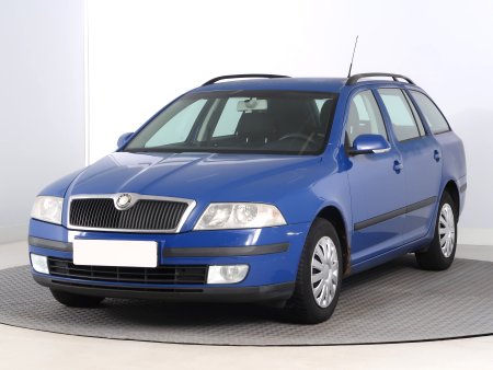 Škoda Octavia, 2008 - pohled č. 3
