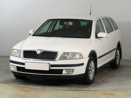 Škoda Octavia, 2008 - pohled č. 3