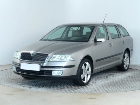 Škoda Octavia, 2007 - pohled č. 3