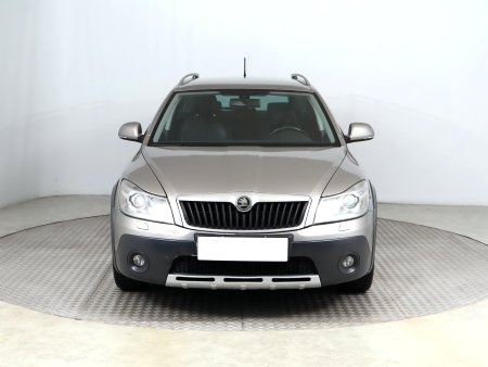 Škoda Octavia, 2012 - pohled č. 2