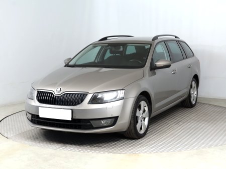 Škoda Octavia, 2015 - pohled č. 3