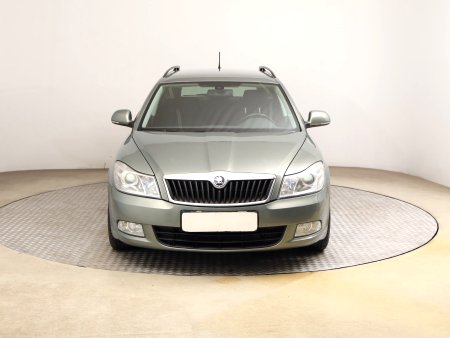 Škoda Octavia, 2011 - pohled č. 2