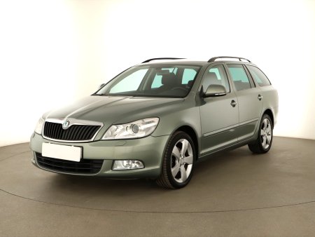 Škoda Octavia, 2011 - pohled č. 3