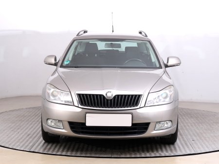 Škoda Octavia, 2010 - pohled č. 2