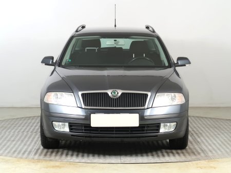 Škoda Octavia, 2008 - pohled č. 2