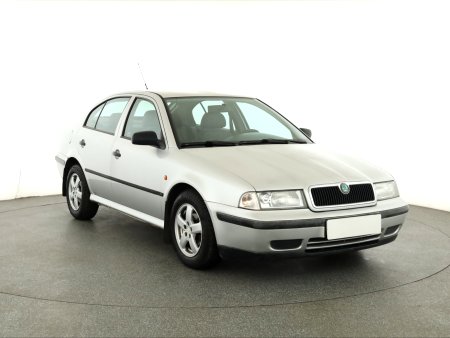 Škoda Octavia, 1998