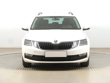 Škoda Octavia, 2018 - pohled č. 2