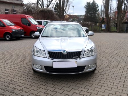Škoda Octavia, 2012 - pohled č. 2