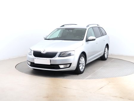 Škoda Octavia, 2015 - pohled č. 3