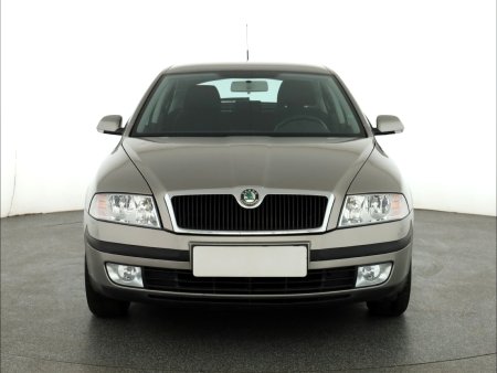Škoda Octavia, 2008 - pohled č. 2