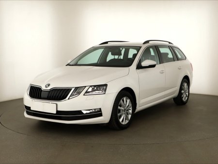 Škoda Octavia, 2017 - pohled č. 3