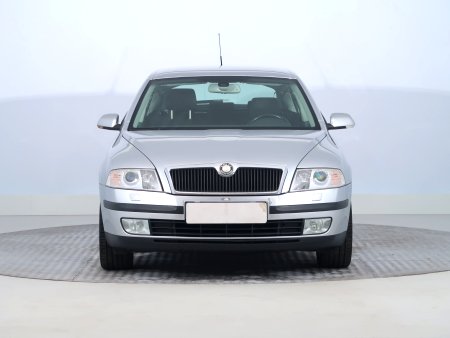 Škoda Octavia, 2008 - pohled č. 2