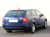 Škoda Octavia, 2006 - pohled č. 5