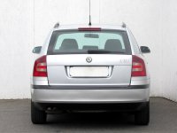 Škoda Octavia II, 2008 - pohled č. 6