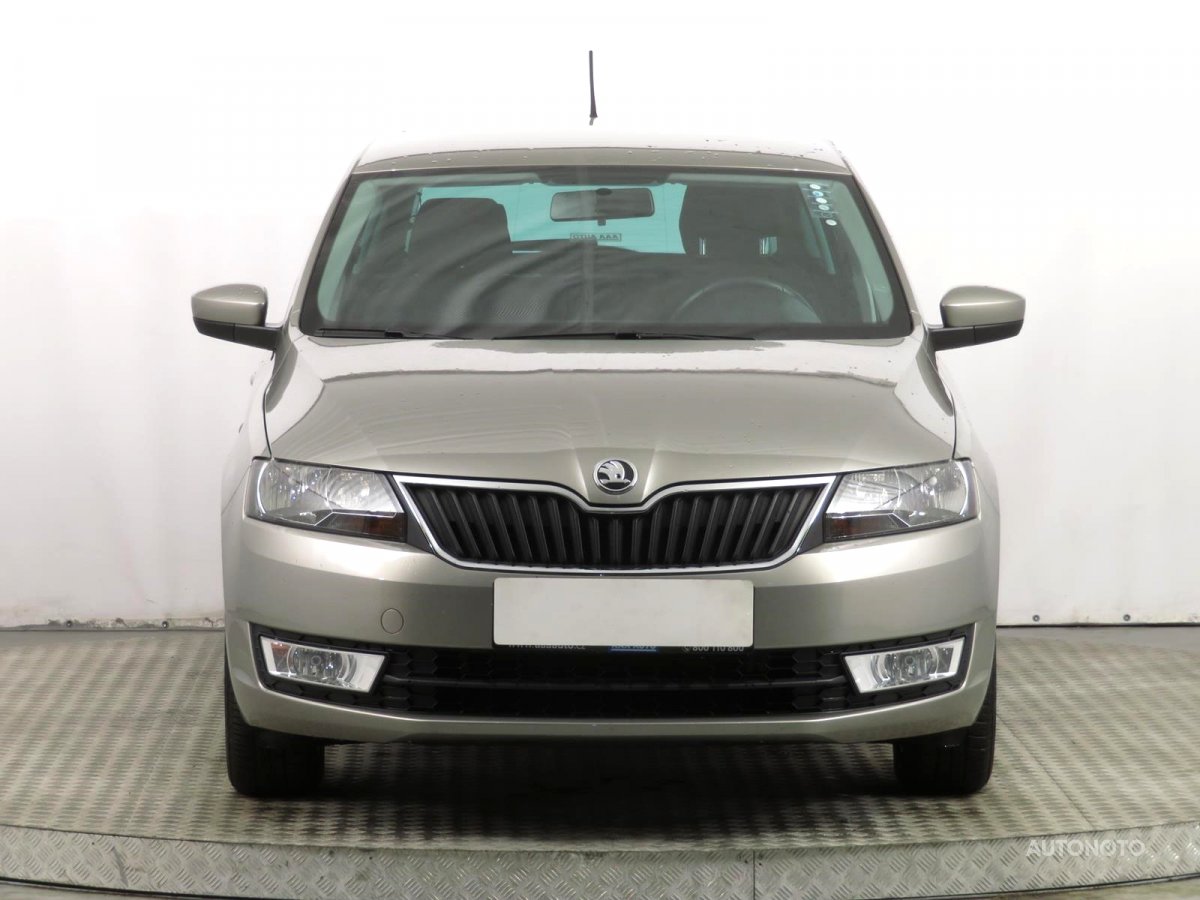 Škoda Rapid Spaceback, 2014 - pohled č. 2