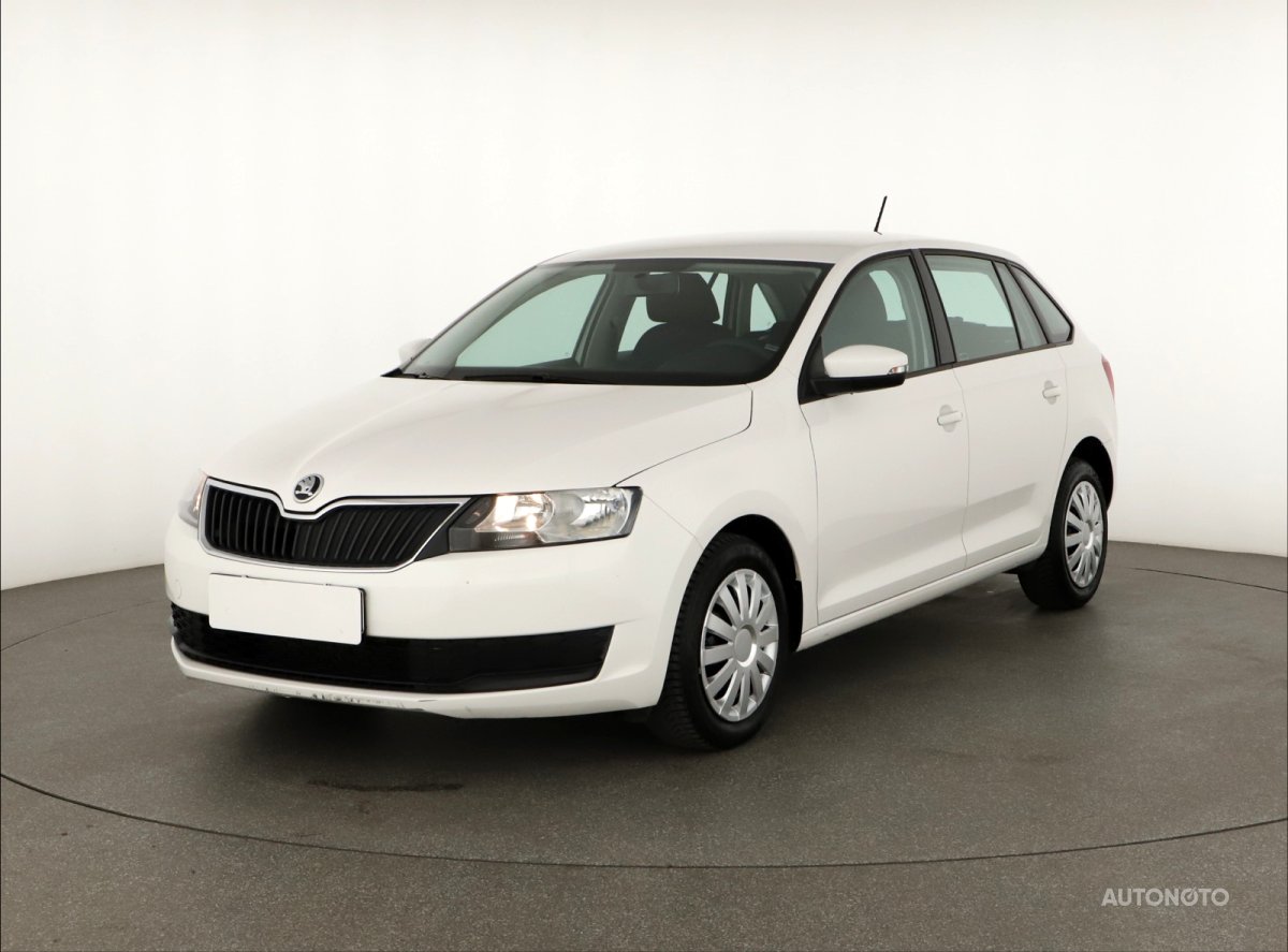 Škoda Rapid Spaceback, 2018 - pohled č. 3