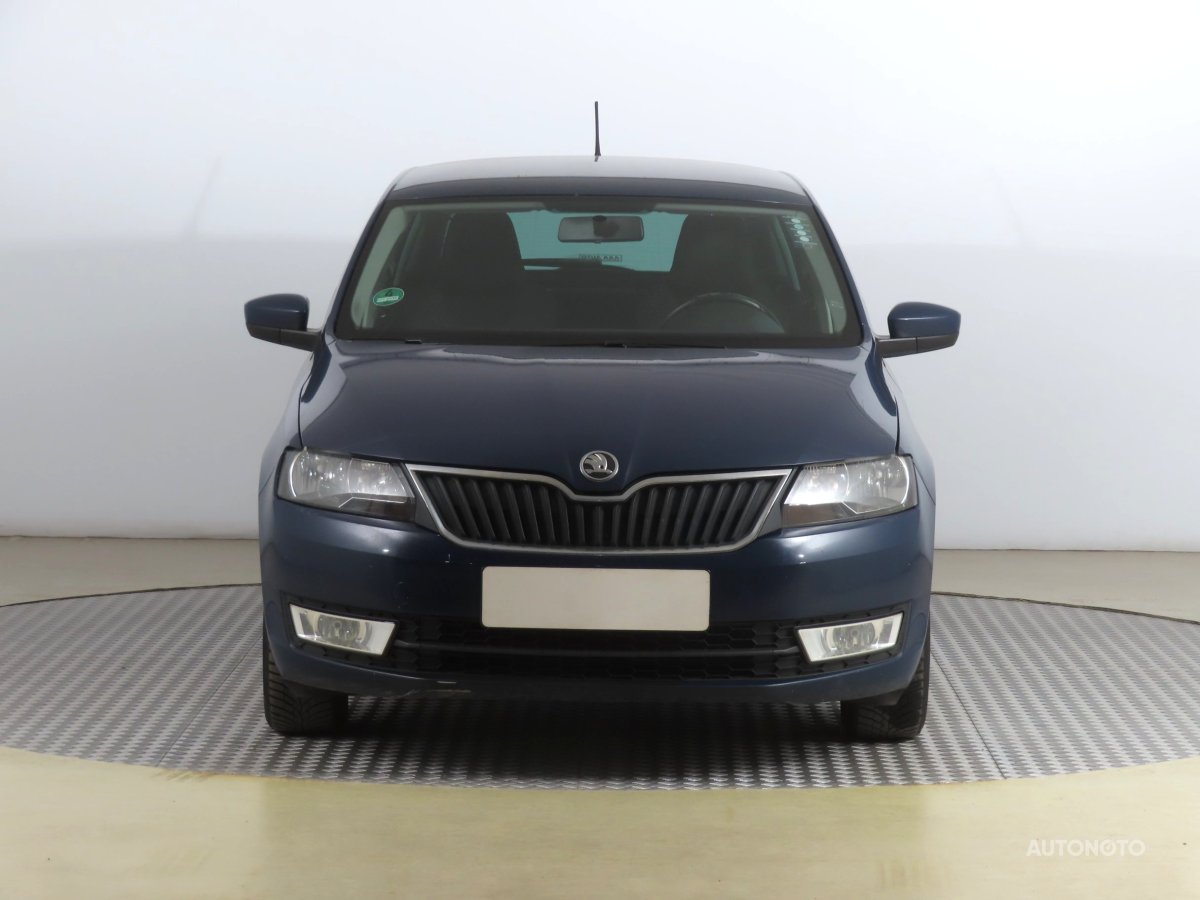 Škoda Rapid Spaceback, 2014 - pohled č. 2