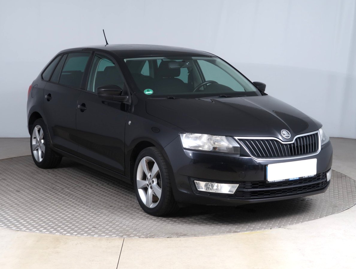 Škoda Rapid Spaceback, 2014 - celkový pohled