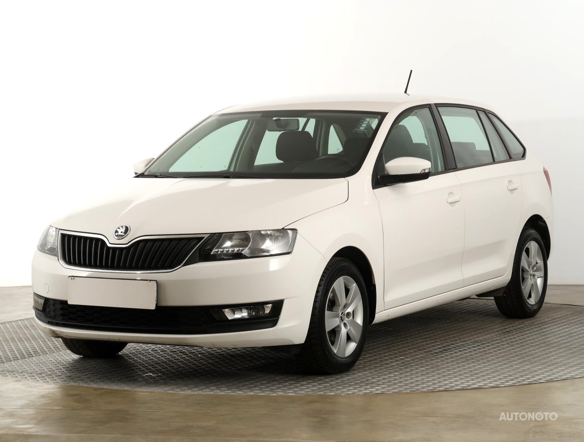 Škoda Rapid Spaceback, 2018 - pohled č. 3