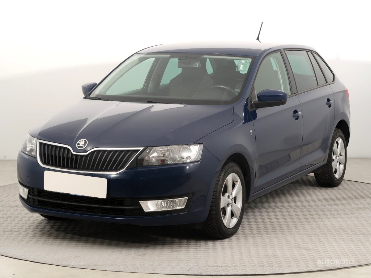 Škoda Rapid Spaceback, 2015 - pohled č. 3