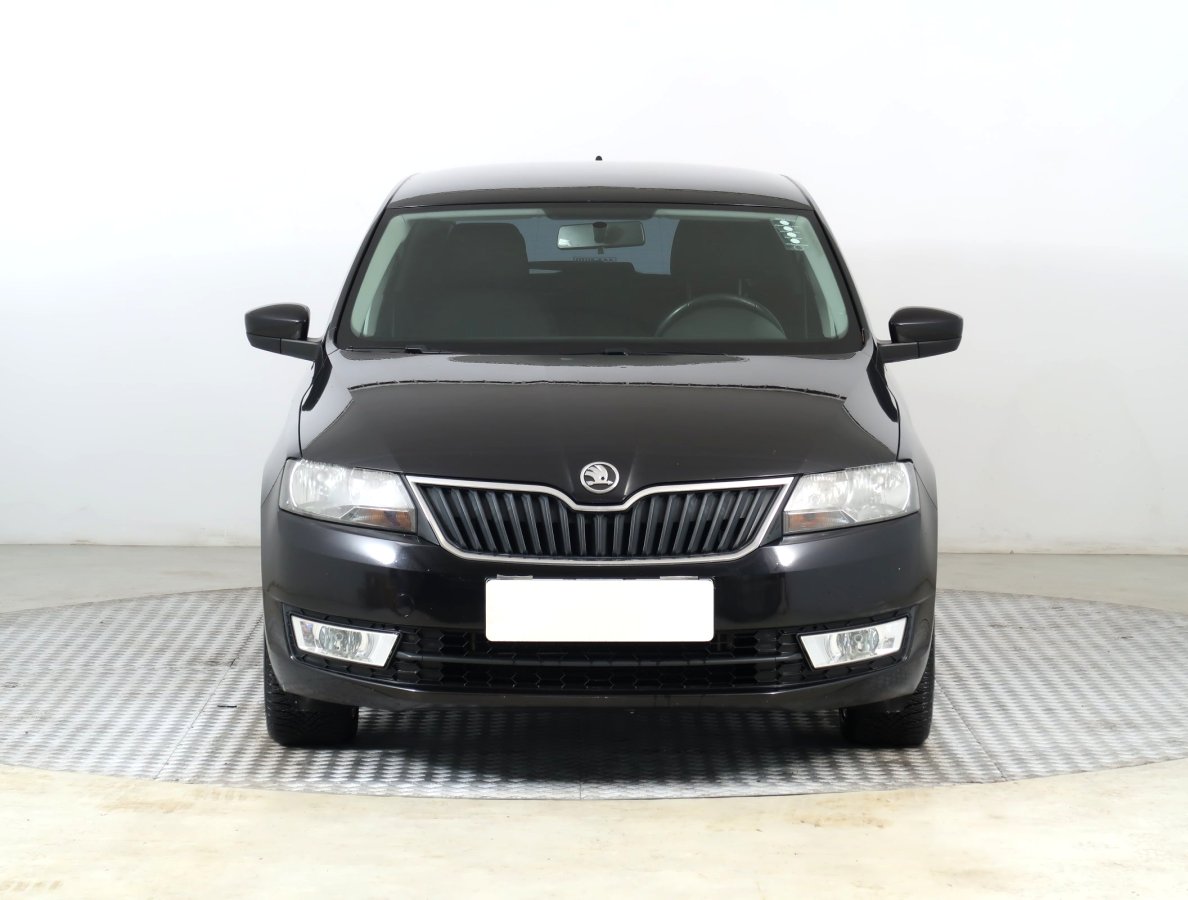 Škoda Rapid Spaceback, 2013 - pohled č. 2