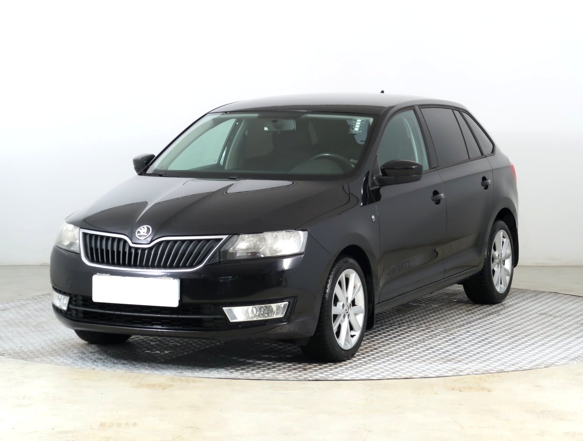Škoda Rapid Spaceback, 2013 - pohled č. 3