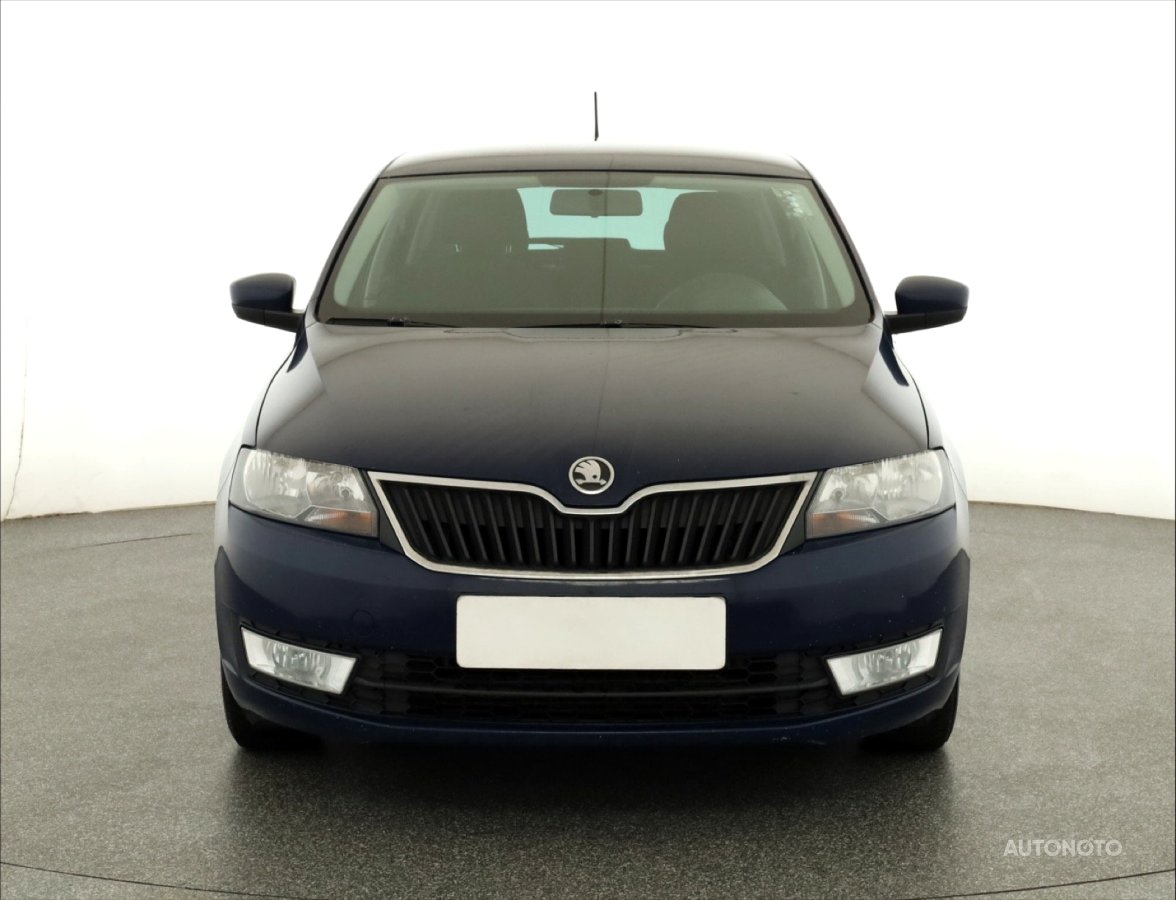 Škoda Rapid Spaceback, 2013 - pohled č. 2