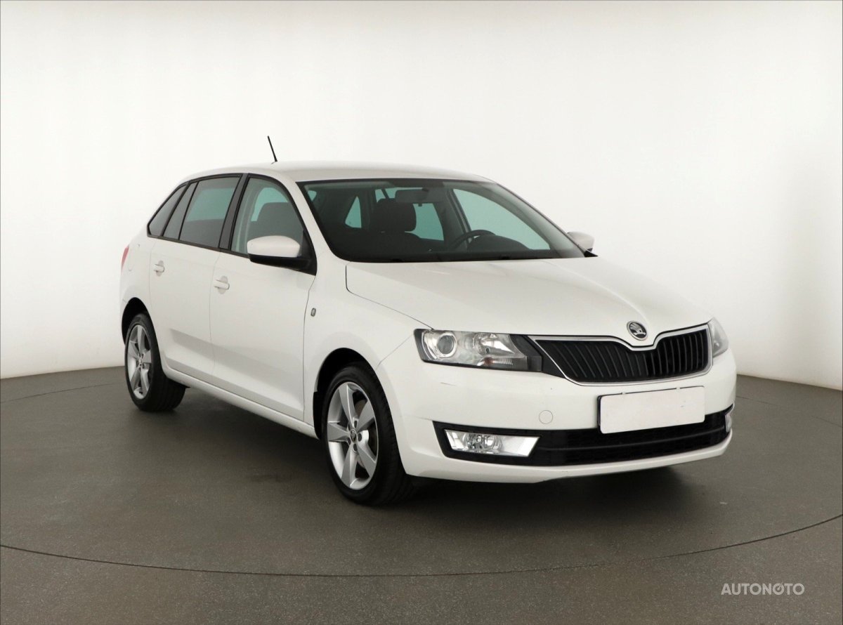Škoda Rapid Spaceback, 2014 - celkový pohled