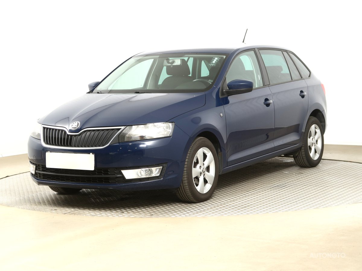 Škoda Rapid Spaceback, 2014 - pohled č. 3